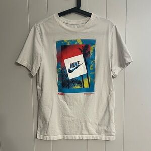 The Nike‎ Tee just do it palm tree size S